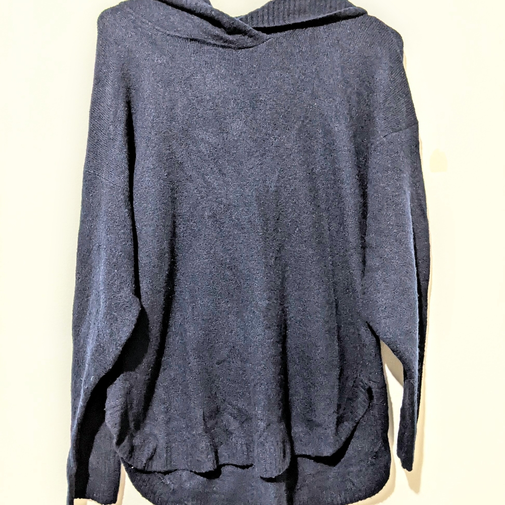 Gap sz med hood dark blue cozy soft warm wool sweater